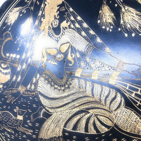Vintage BRASS Hand Engraved Tray Platter Mid Centu - Picture 6 of 8